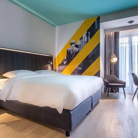 Nocleg ze śniadaniem Park By Radisson 4*