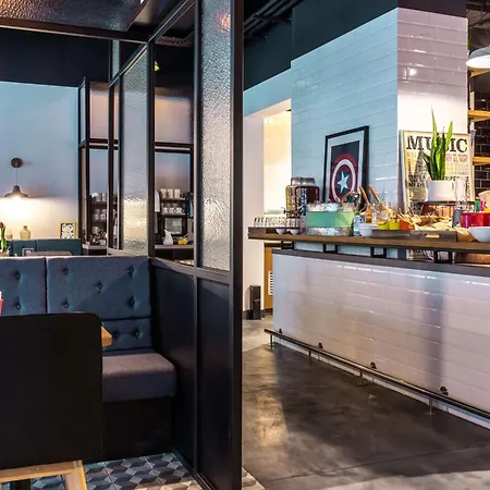 Nocleg ze śniadaniem Park By Radisson 4*