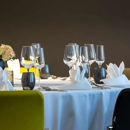 Nocleg ze śniadaniem Park By Radisson 4*