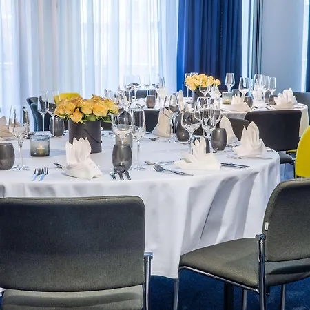 ベッド・アンド・ブレックファスト Park By Radisson ポズナン